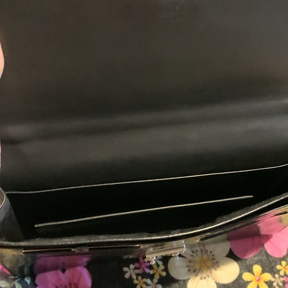 Louis Vuitton Monogramed Leather Case - Picture 15 of 16